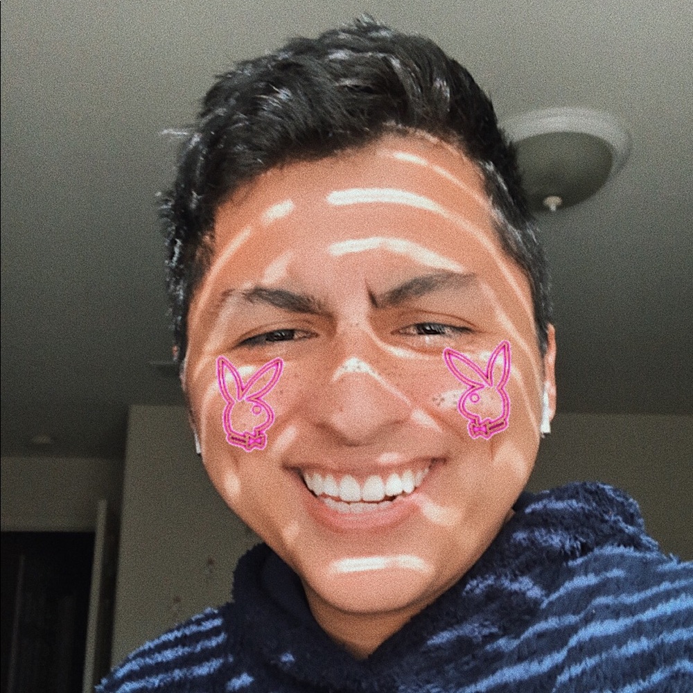 Meet your Posher, Javier
